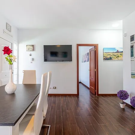 Samperez Piscina Jardin 5 12 Personas Holiday home