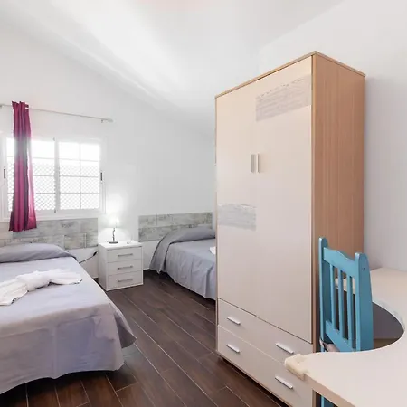 Samperez Piscina Jardin 5 12 Personas לאס פאלמס דה גראן קנאריה